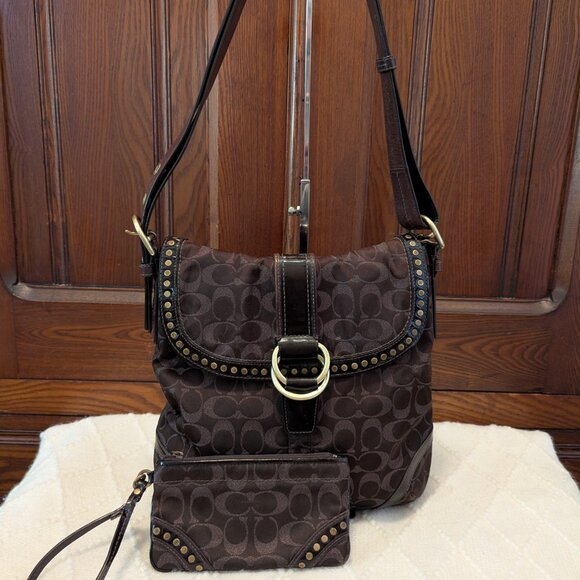 Vintage Coach Soho F12852 Metallic Signature Studded Flap Crossbody Bag - Picture 2 of 16